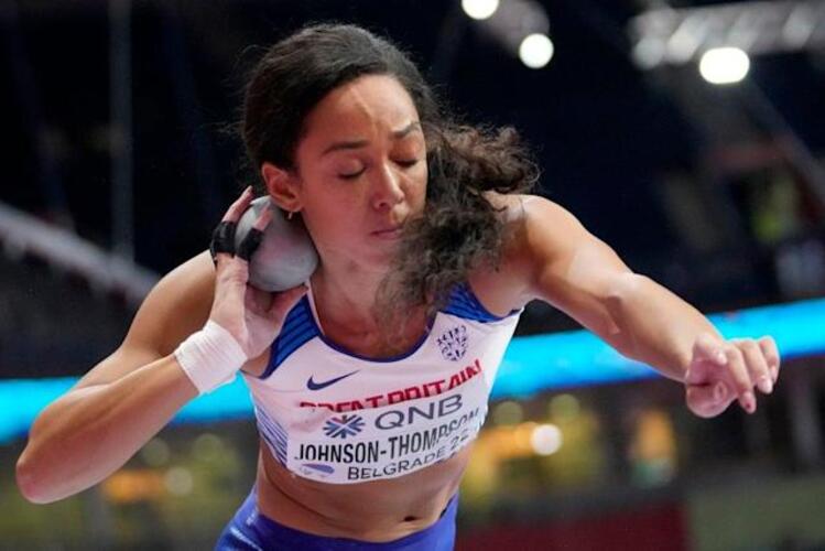 กรีฑาในร่มชิงแชมป์โลก: Katarina Johnson-Thompson ถอนตัวจากการแข่งขันกีฬาปัญจกรีฑา